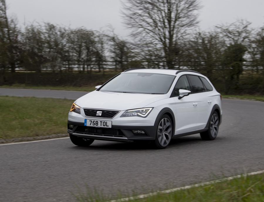  Seat Leon X-Perience 4Drive 2017 года  (UK) (фото 8 из 40)